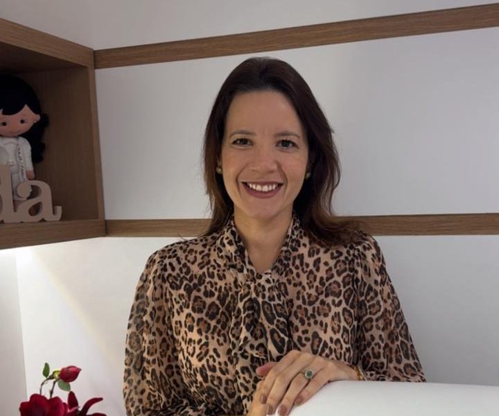 Dra. Marília Paula Souza dos Santos 